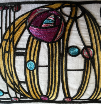 Rennie Mackintosh, Glas in lood borduren